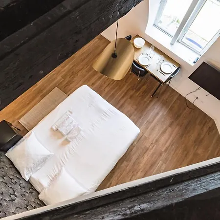 Tournelles Vue Cathedrale- Maison Climatisee Du Xvie Siecle Classee Lägenhet