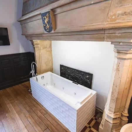 Tournelles Vue Cathedrale-maison Du Xvie Siècle Classé Reims