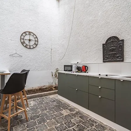Tournelles Vue Cathedrale- Maison Climatisee Du Xvie Siecle Classee Apartment Reims